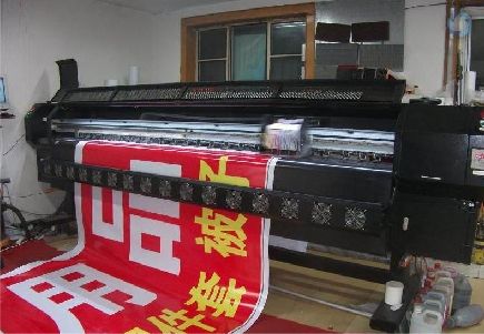 松潘喷绘广告分辨率是多少？